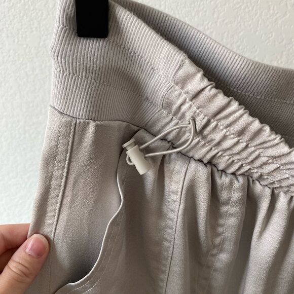 Daily Practice Parachute Pants - Picture 5 of 6